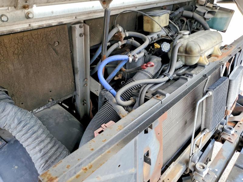 2002 Workhorse Custom Chassis P42 Delivery Truck