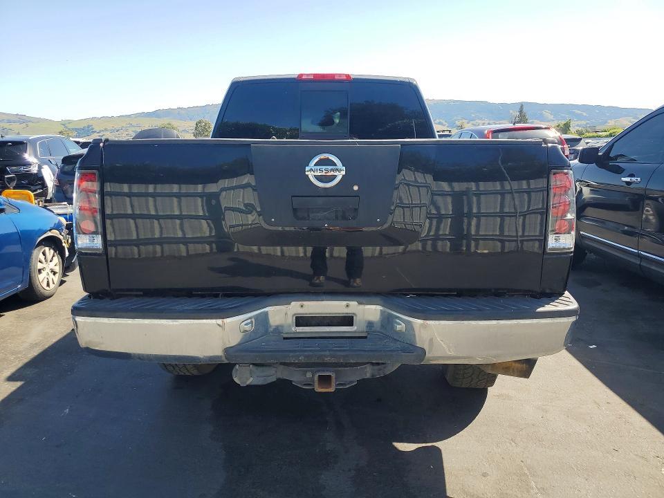 2004 Nissan Titan XE