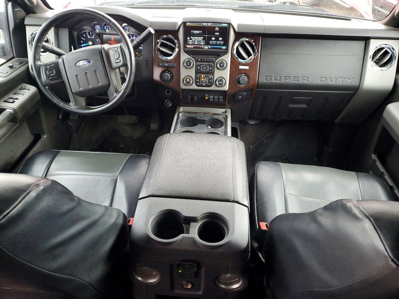 2014 Ford F350 Super Duty Flatbed Truck