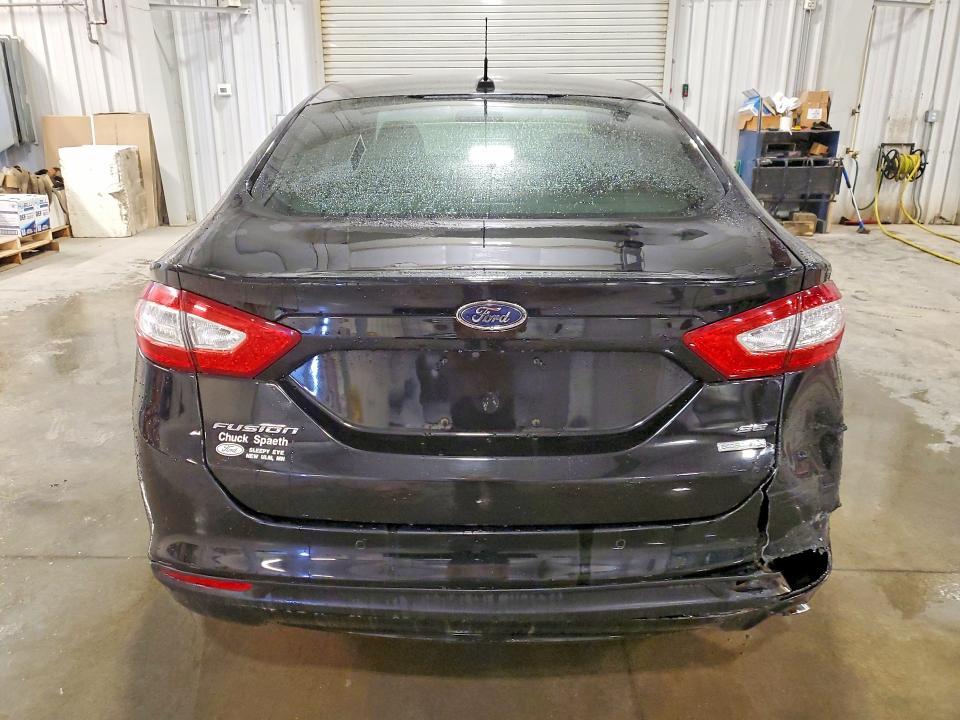 2016 Ford Fusion se
