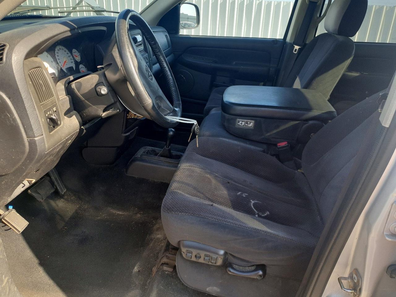 2003 Dodge RAM 1500 ST