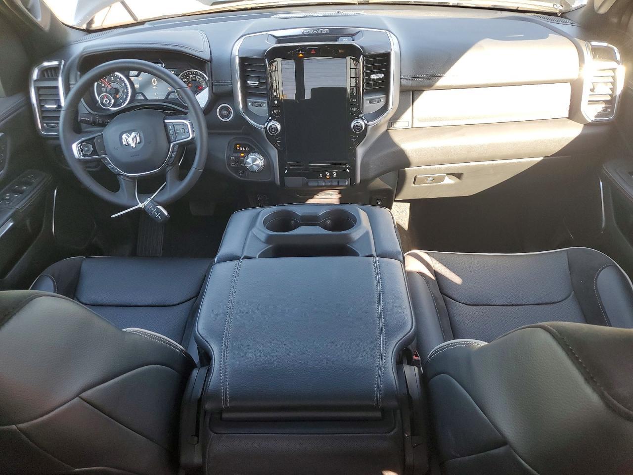 2025 Dodge 1500 Laramie