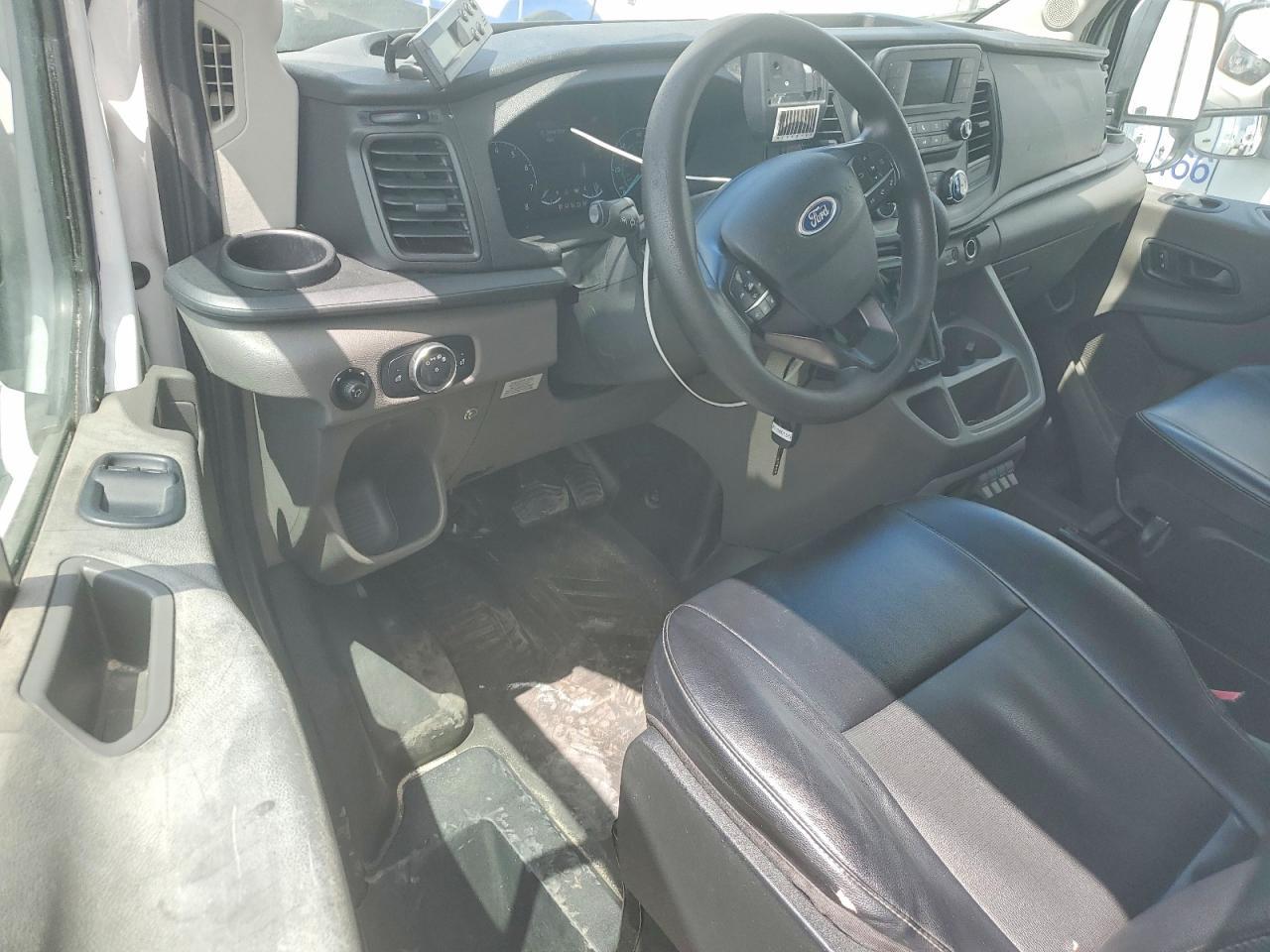 2020 Ford Transit Delivery Truck