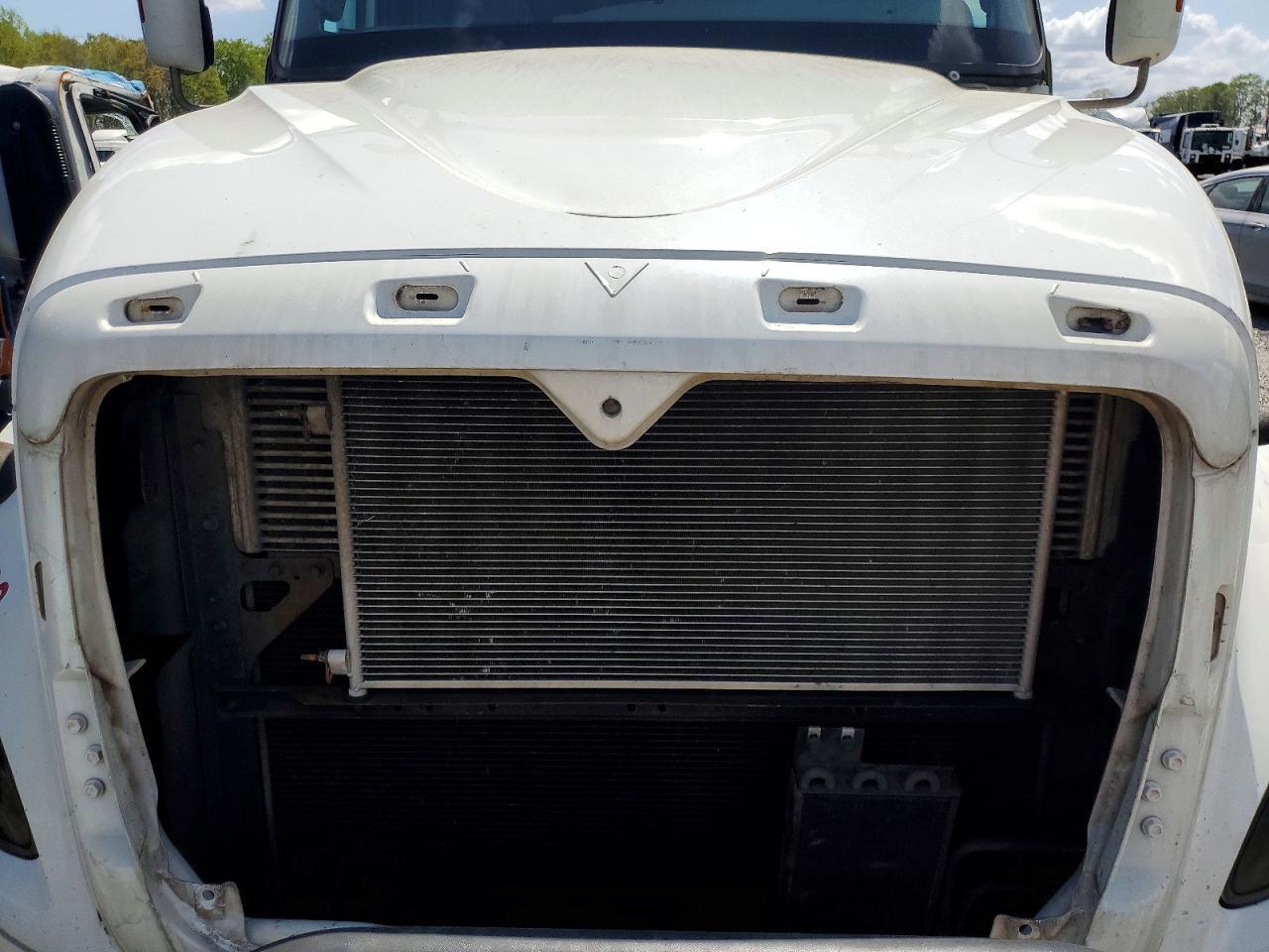 2016 International Prostar