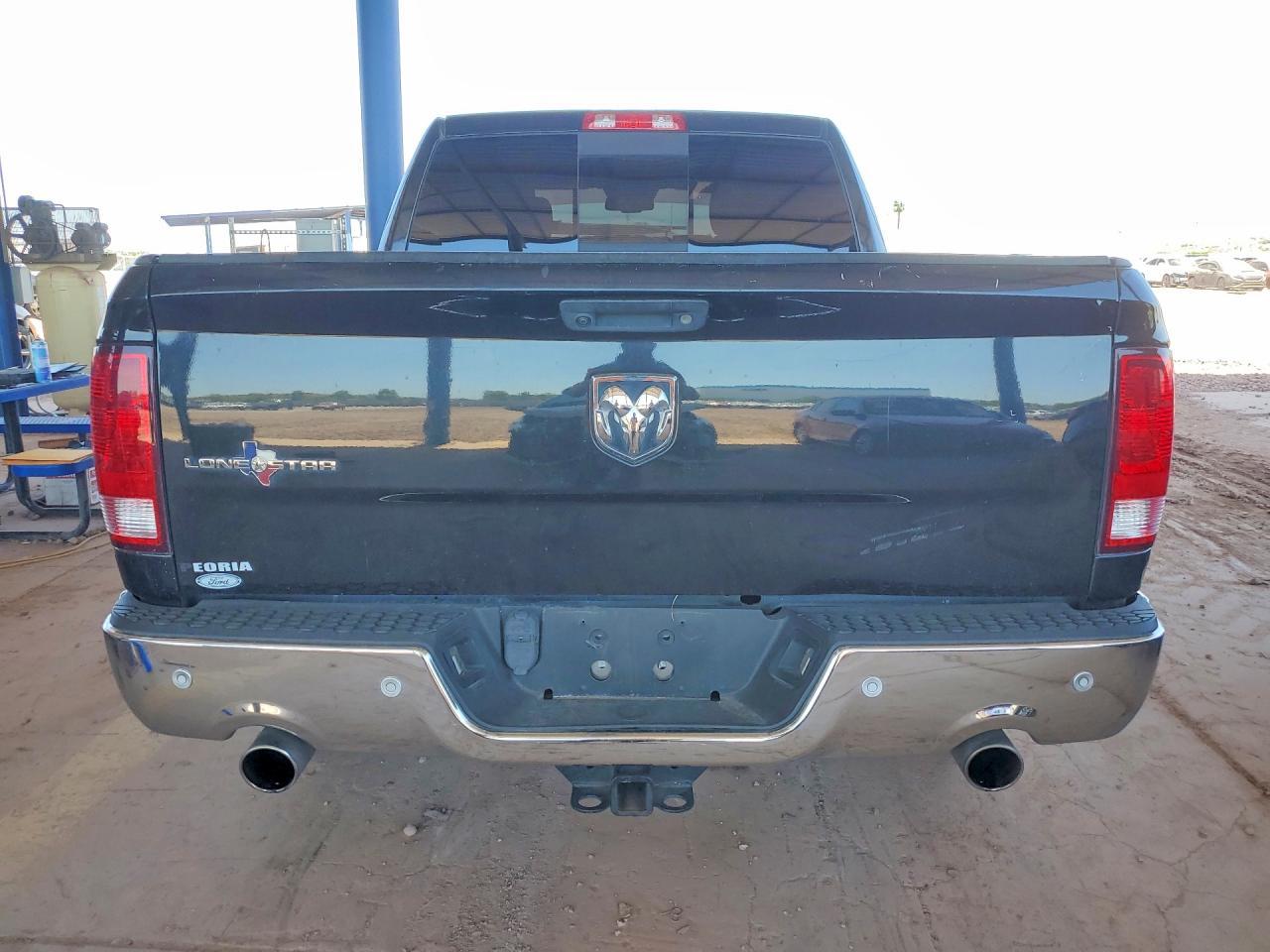 2016 Dodge RAM 1500 SLT