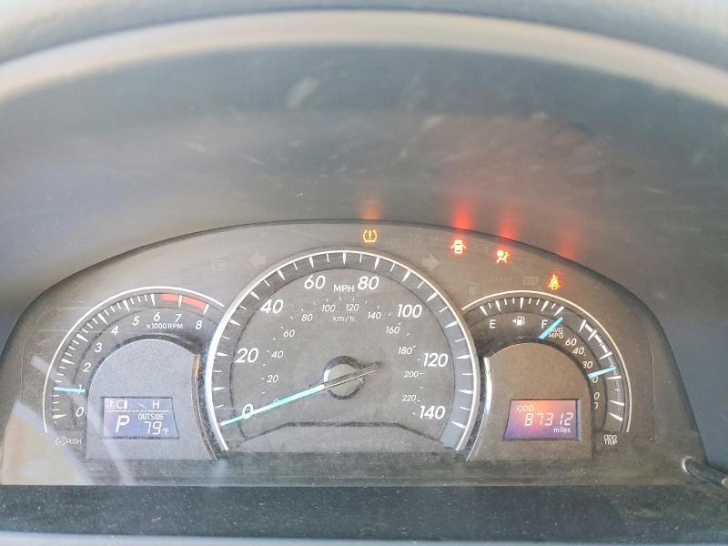 2014 Toyota Camry le