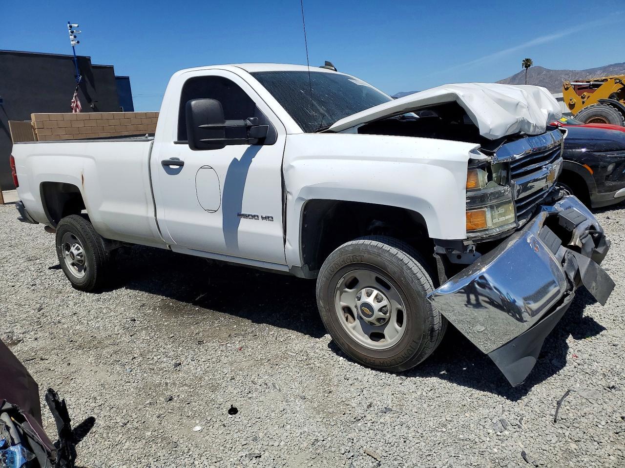 2015 Chevrolet Silverado C2500 Heavy Duty