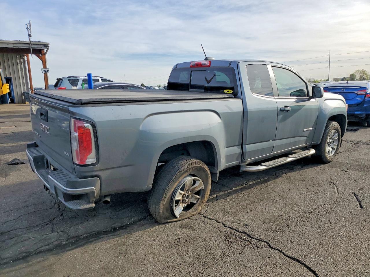 2018 GMC Canyon SLE