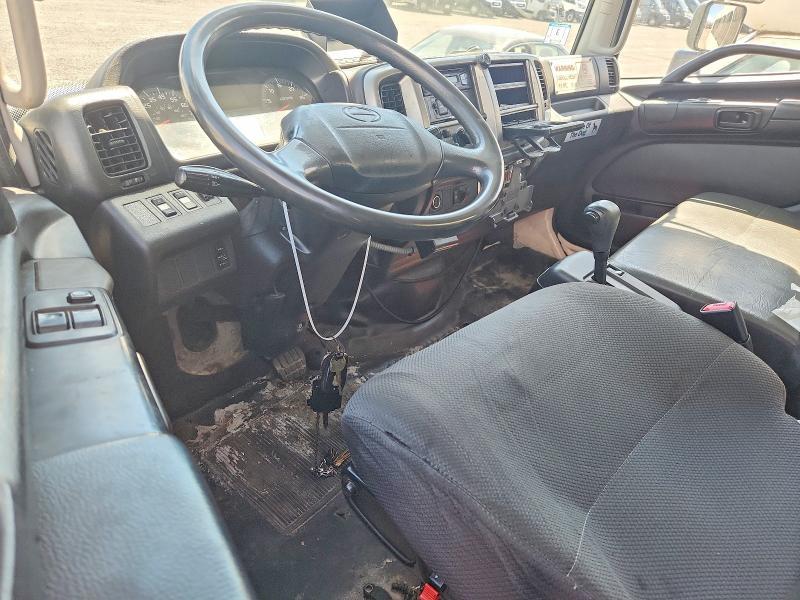 2015 Hino 258 268