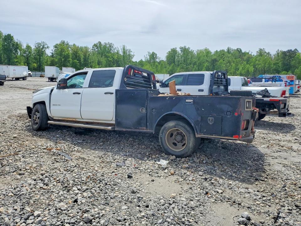 2015 Chevrolet Silverado Flatbed Truck