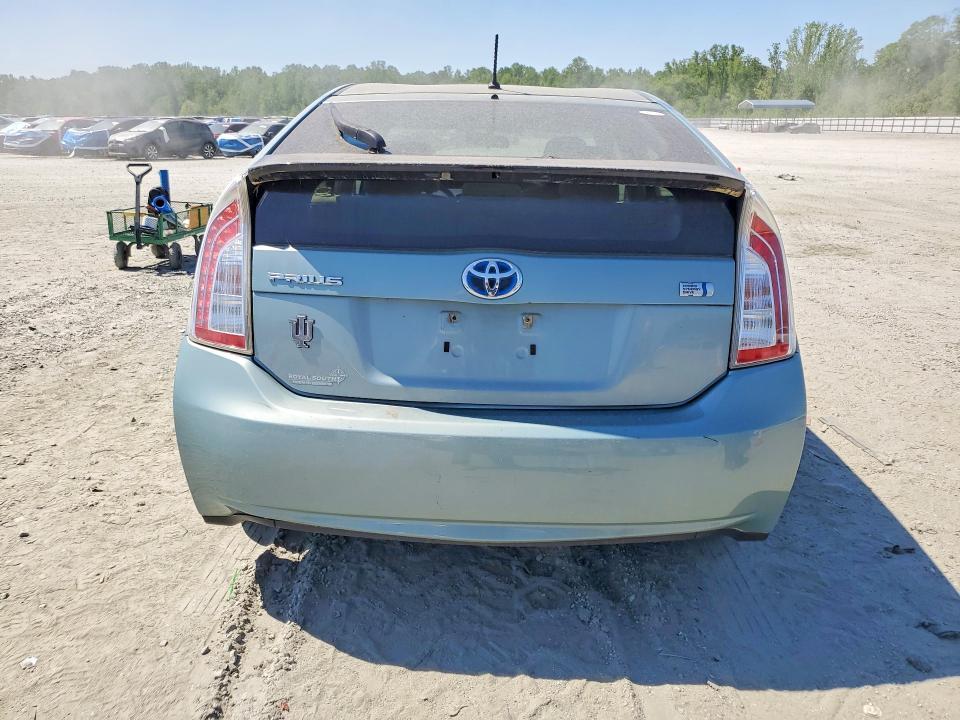 2014 Toyota Prius two
