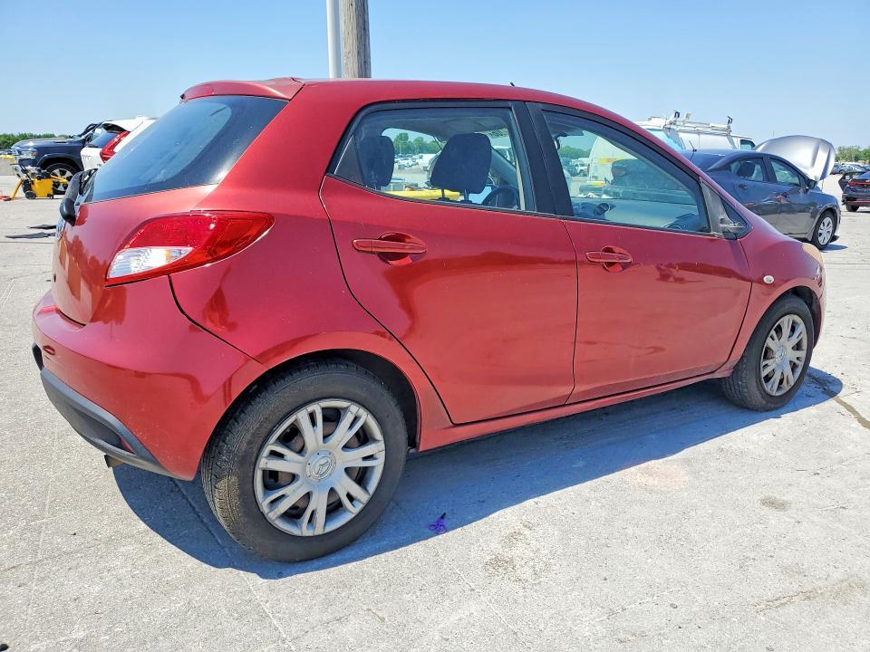 2014 Mazda 2 Sport