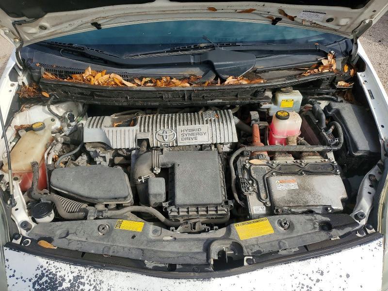 2010 Toyota Prius ii