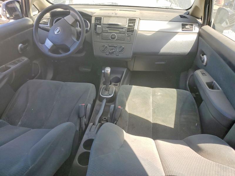 2011 Nissan Versa 1.8 s