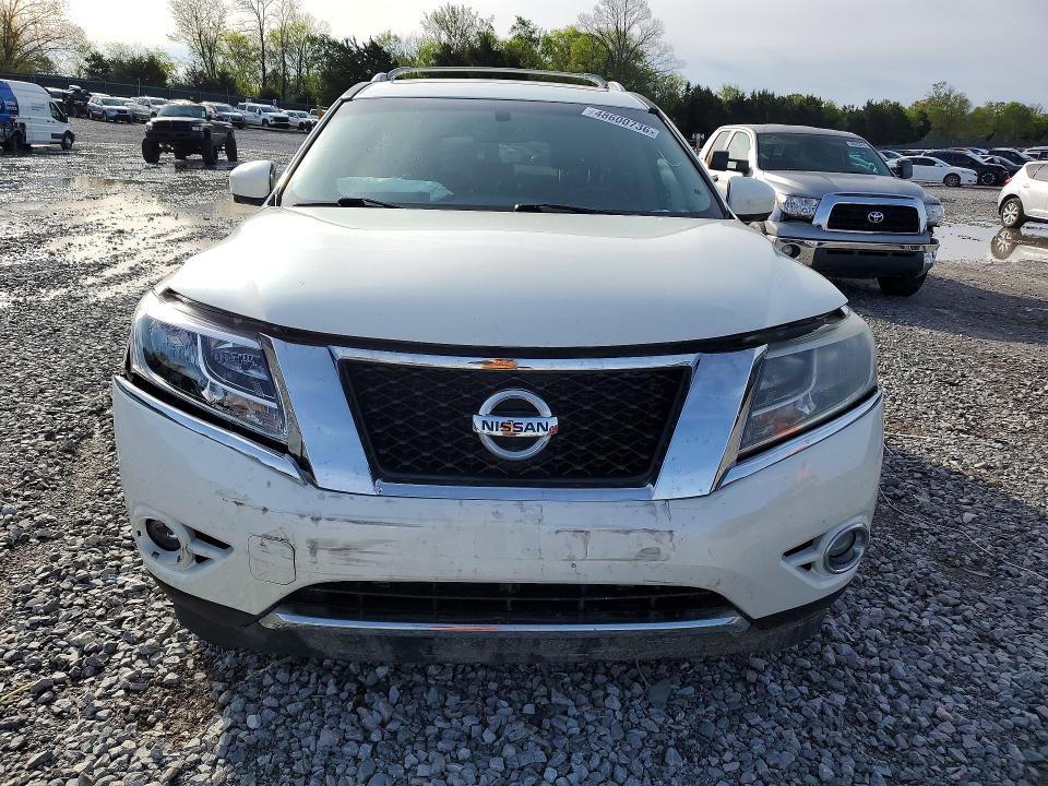 2015 Nissan Pathfinder s