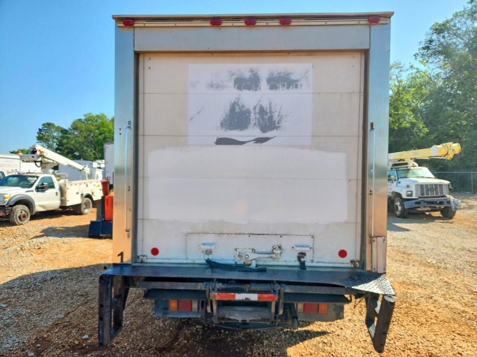 2016 Isuzu NPR Refrigerated BOX Truck