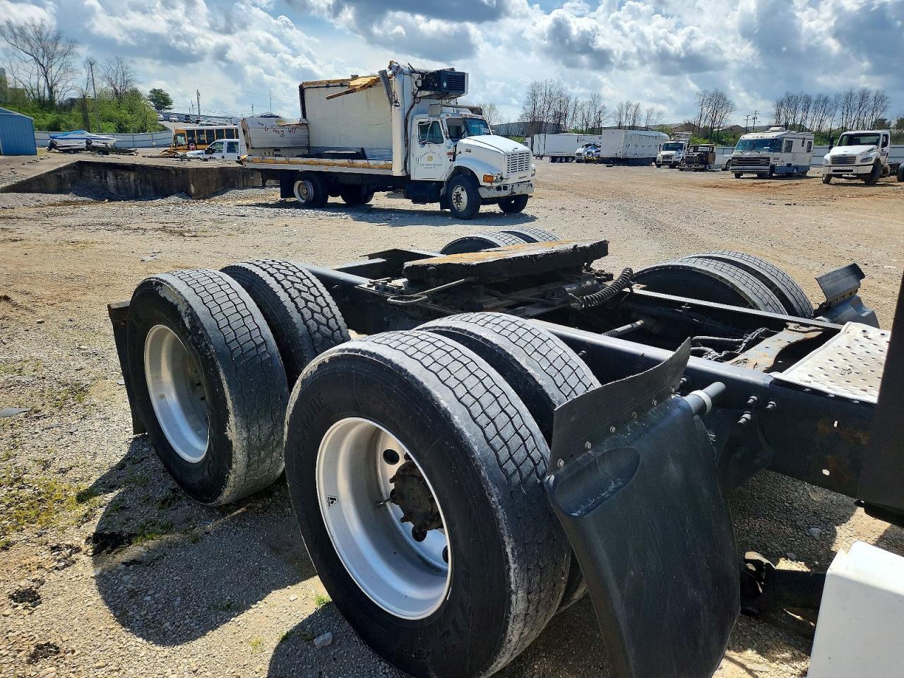 2017 Freightliner Cascadia 125 Semi Truck