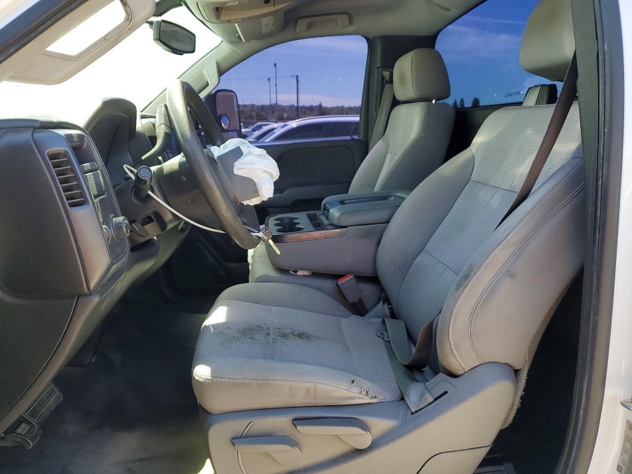 2015 Chevrolet Silverado C2500 Heavy Duty