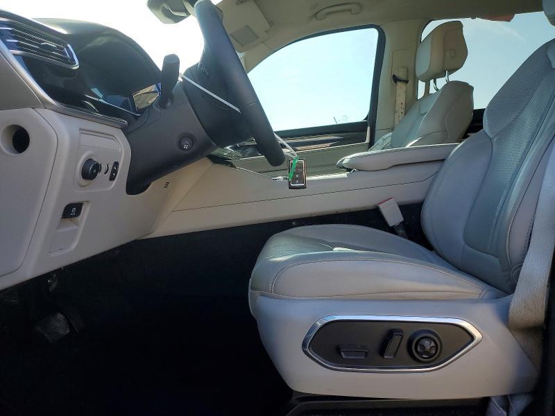 2022 Jeep Wagoneer Series i