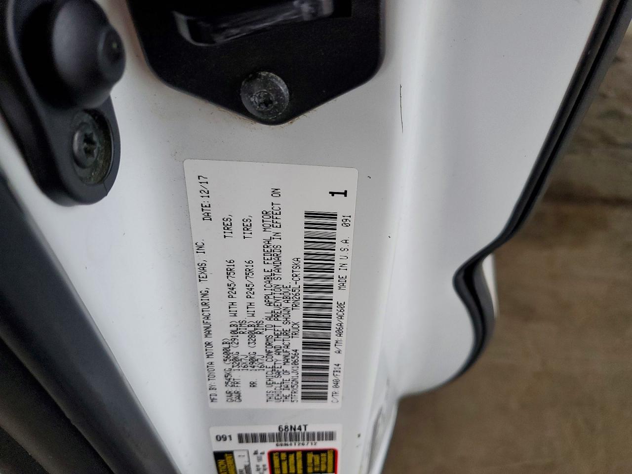 2018 Toyota Tacoma SR