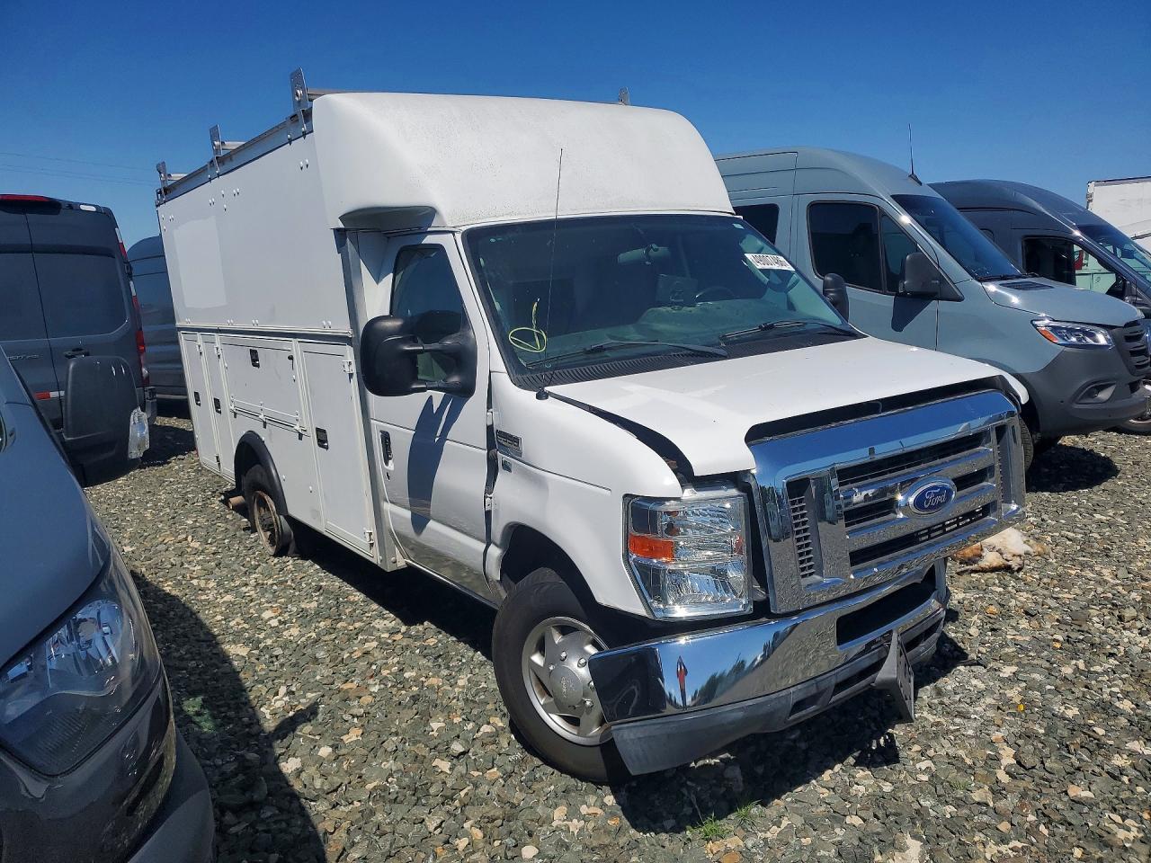 2014 Ford Econoline E350