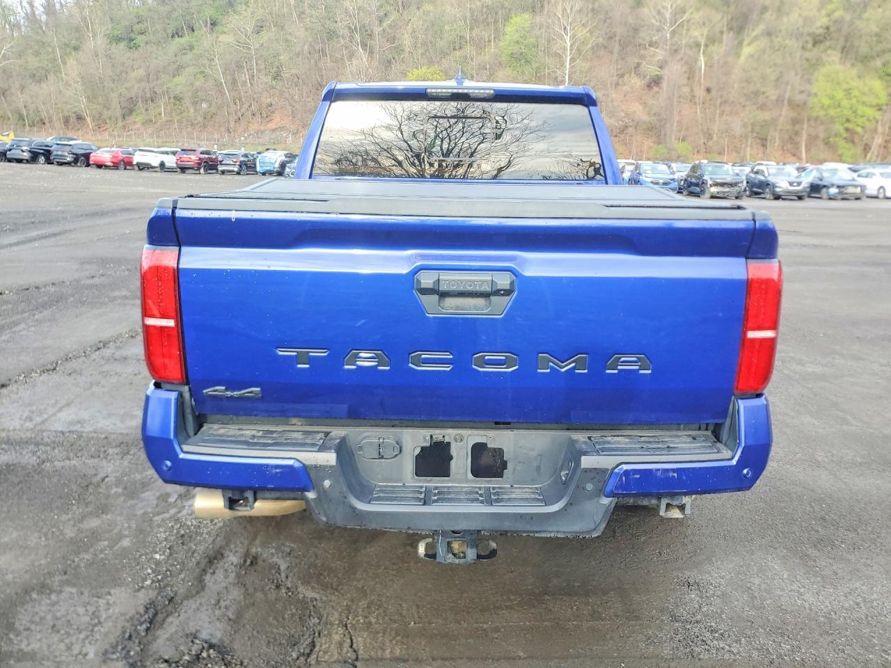 2024 Toyota Tacoma TRD OFF-Road