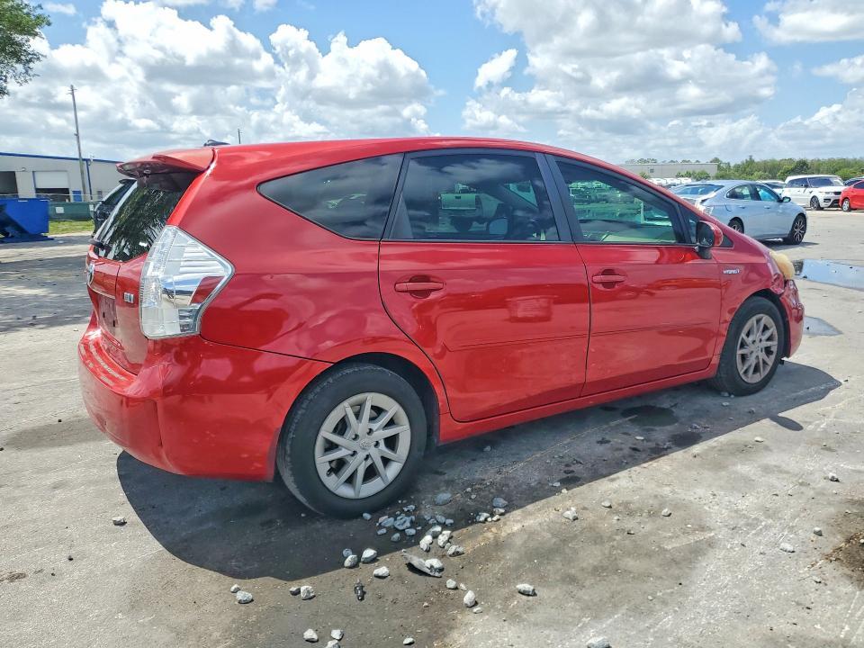 2013 Toyota Prius v Three