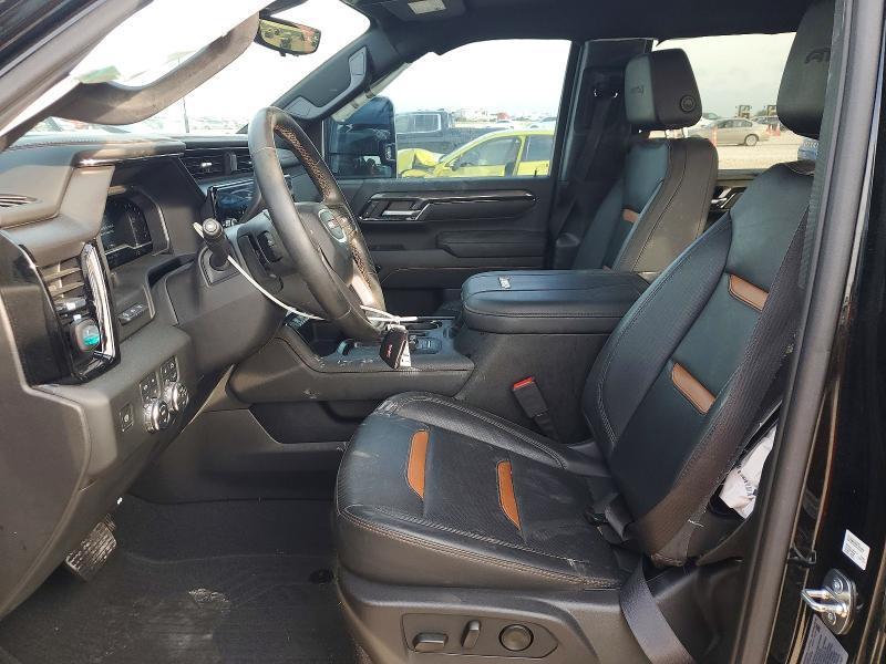 2024 GMC Sierra K2500 AT4