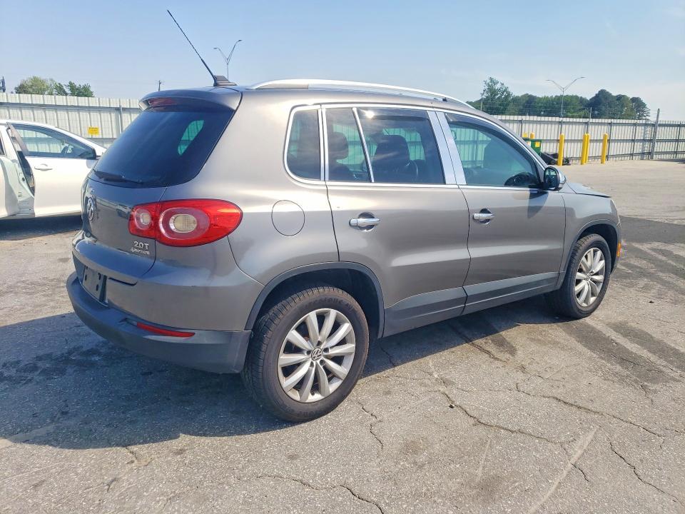 2011 Volkswagen Tiguan s