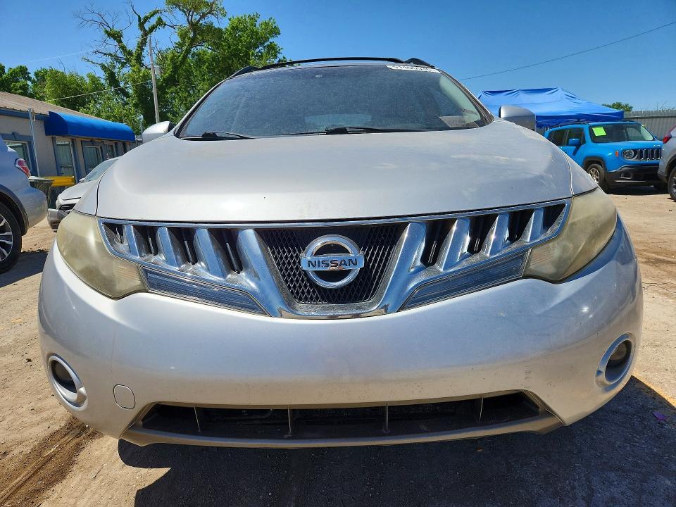 2009 Nissan Murano s