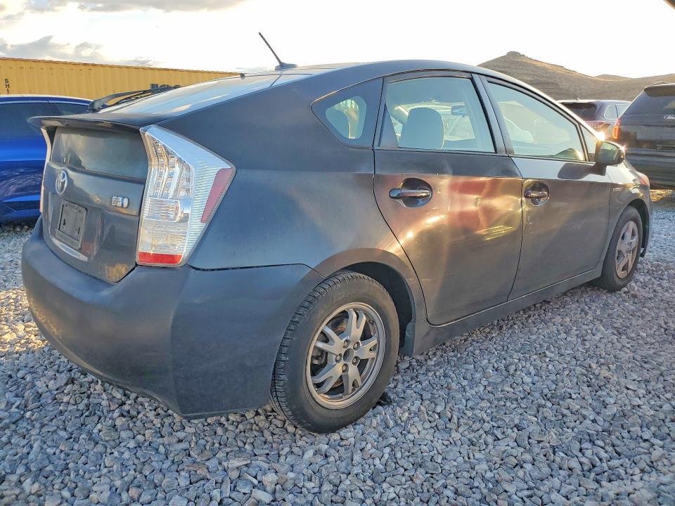 2011 Toyota Prius Three