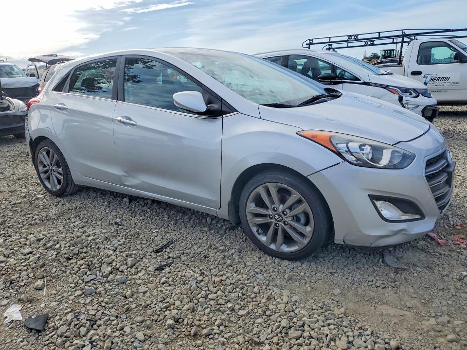 2016 Hyundai Elantra gt Base