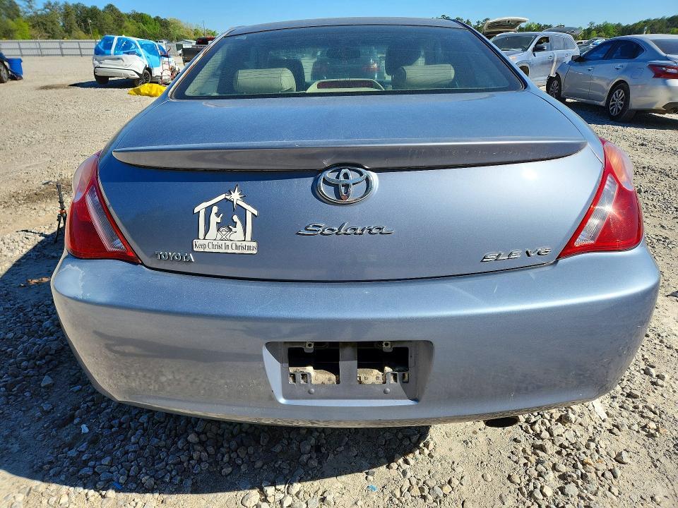 2004 Toyota Camry Solara sle V6