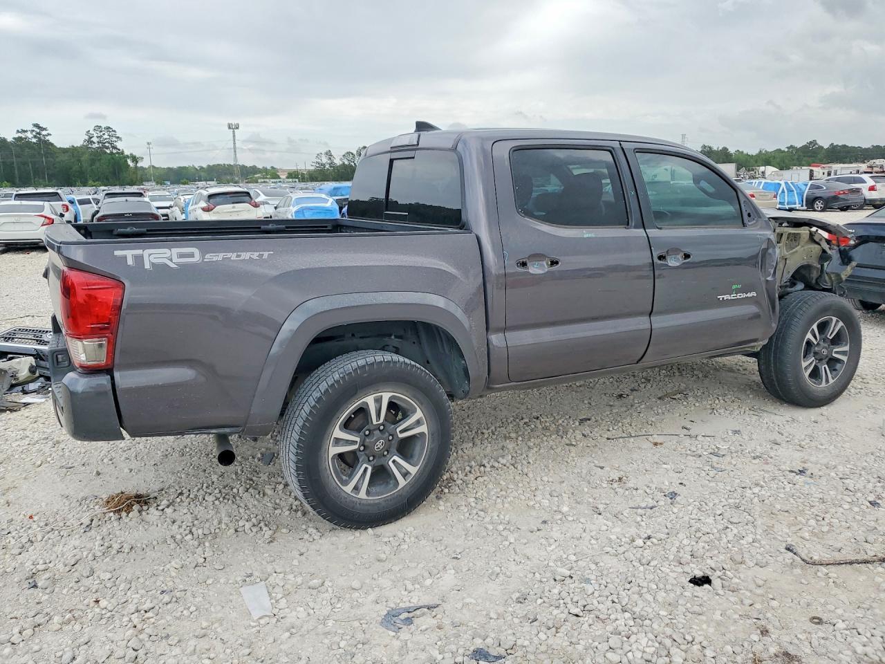 2017 Toyota Tacoma TRD Sport