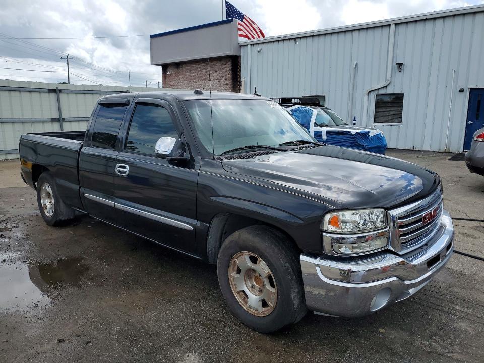 2004 GMC New Sierra C1500