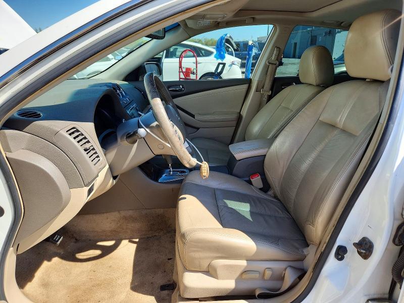 2010 Niss Altima 2.5