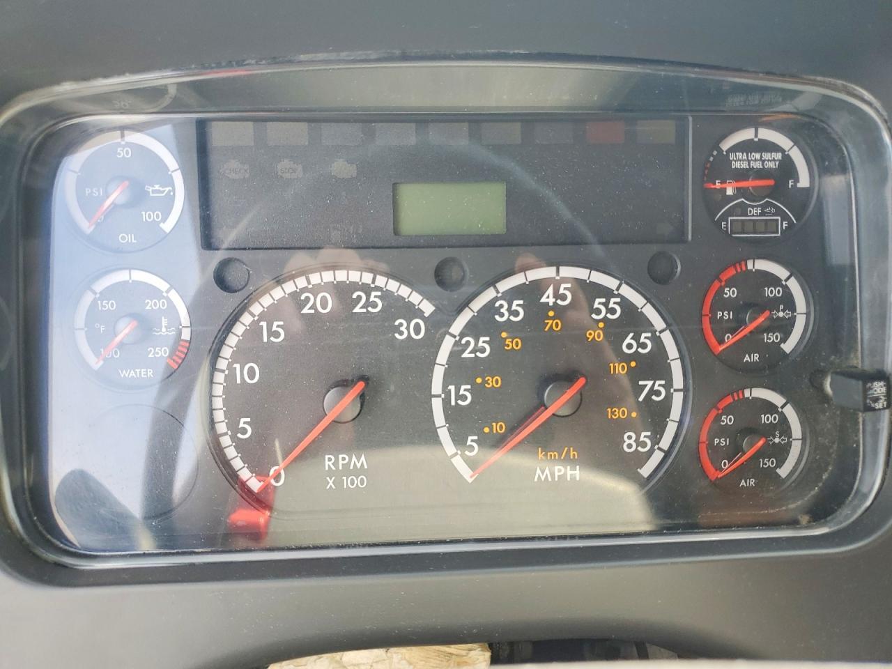 2015 Freigliner 2015 Freightliner Business Class M2 Crane Truck