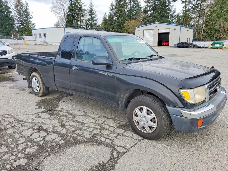 2000 Toyota Tacoma Base