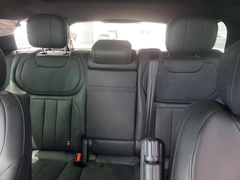 2025 Land Rover Range Rover Sport se