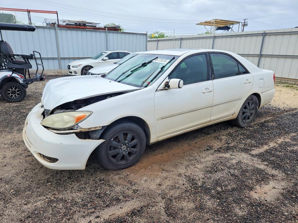 2002 Toyota Camry le