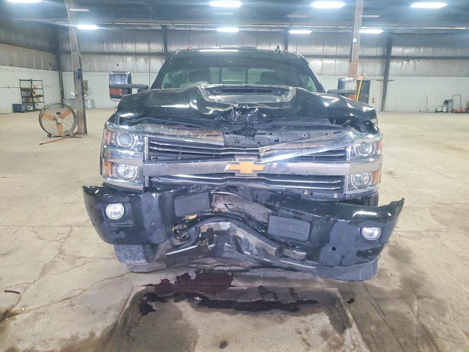 2017 Chevrolet Silverado K3500 High Country