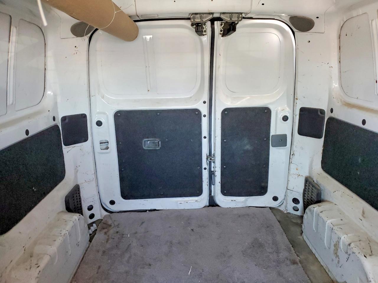 2015 Nissan NV200 SV