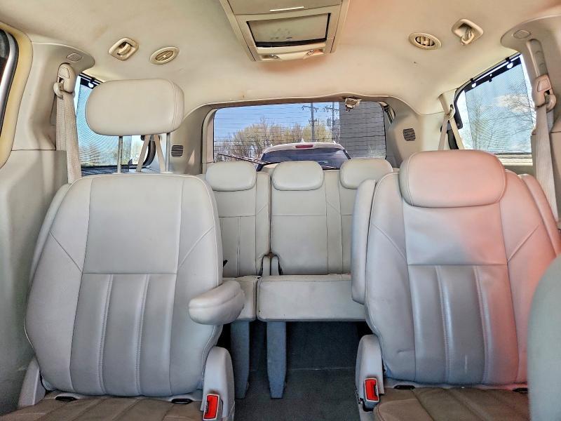 2008 Chrysler Town & Country Touring