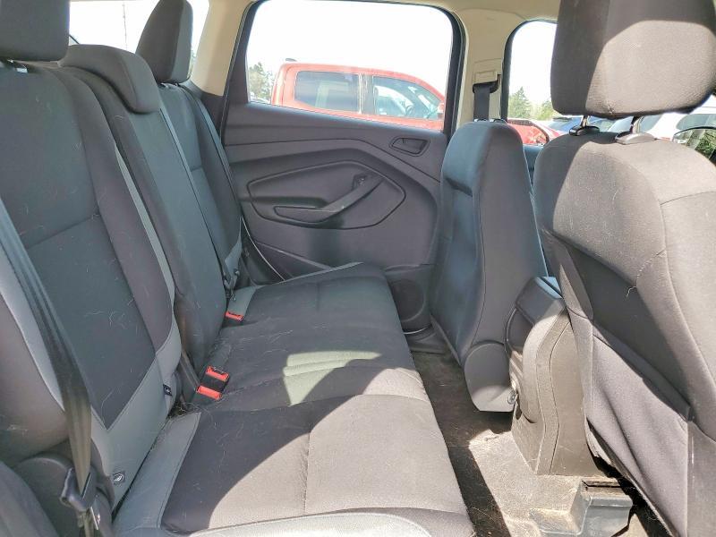 2016 Ford Escape s