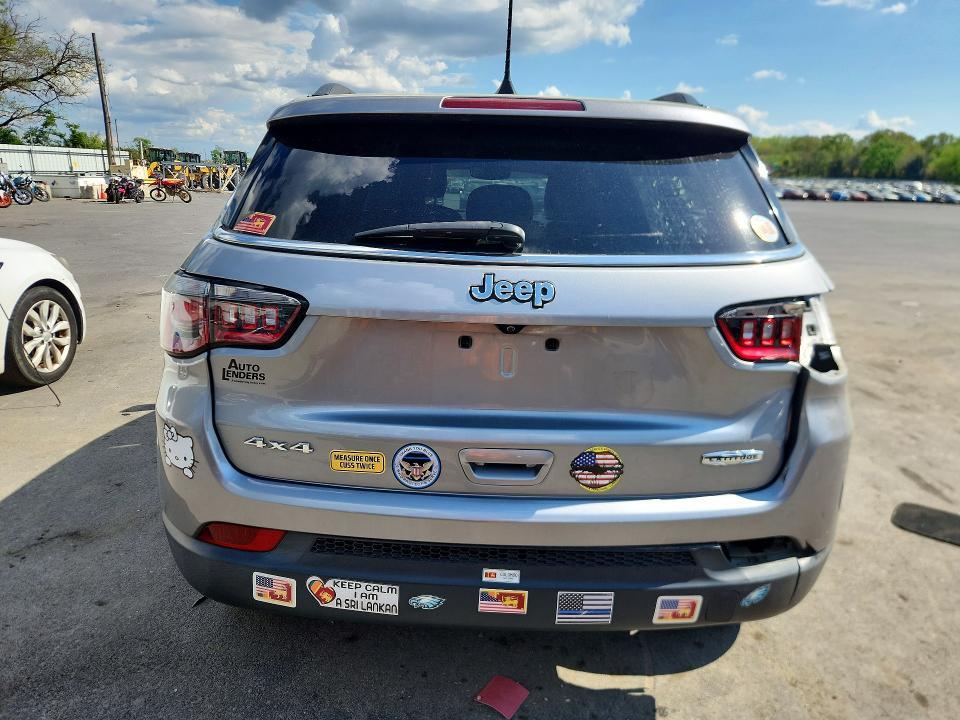 2018 Jeep Compass Latitude