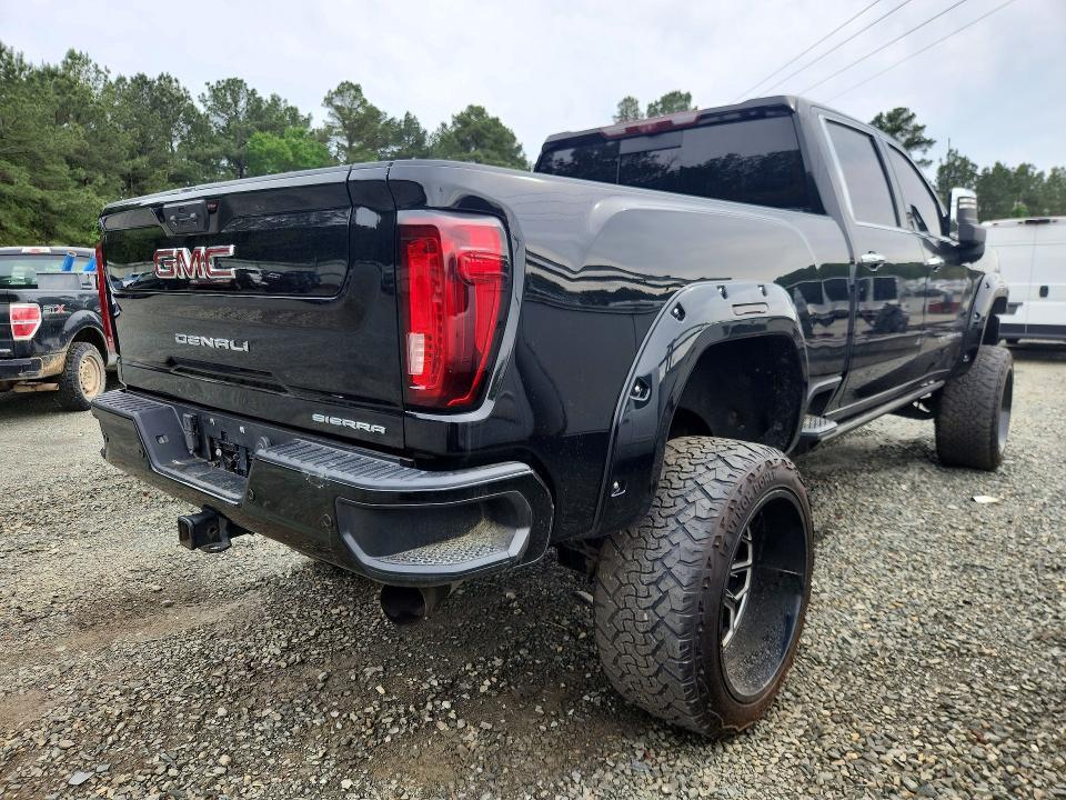 2021 GMC Sierra K2500 Denali