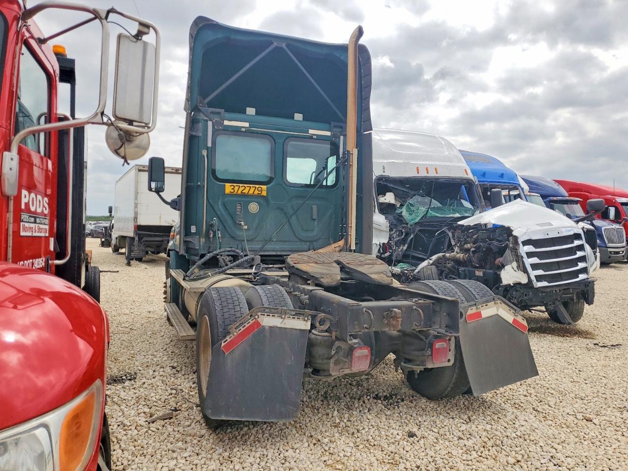 2018 Freightliner Cascadia 1-Semi Truck