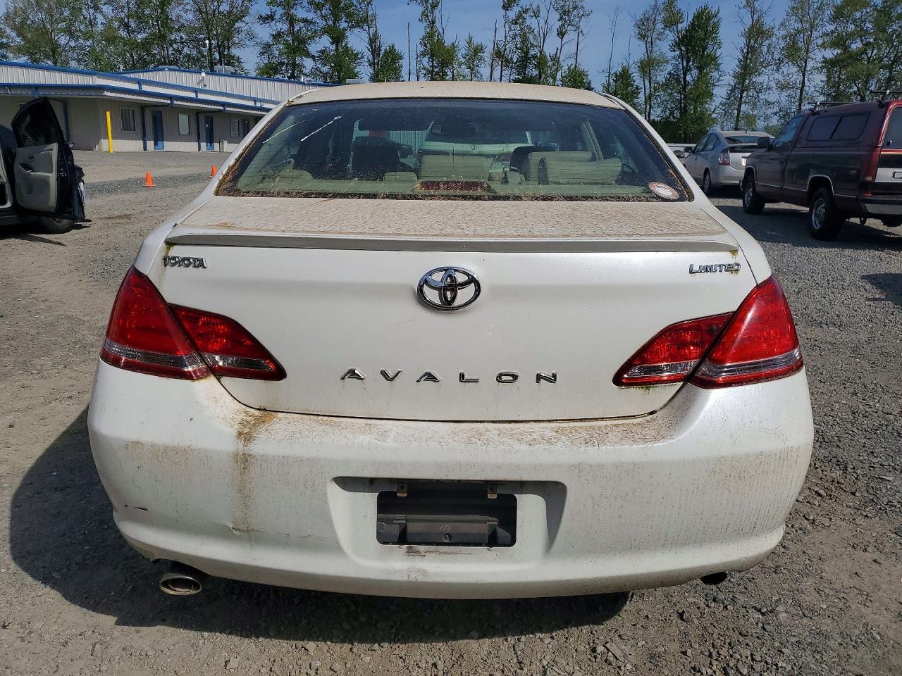2006 Toyota Avalon Limited