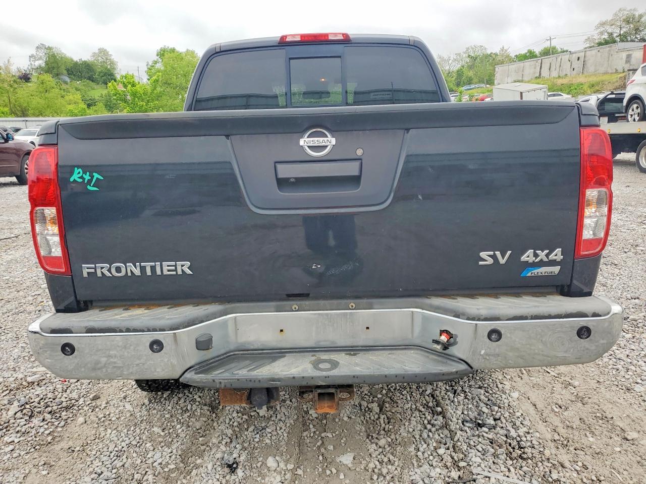 2017 Nissan Frontier SV