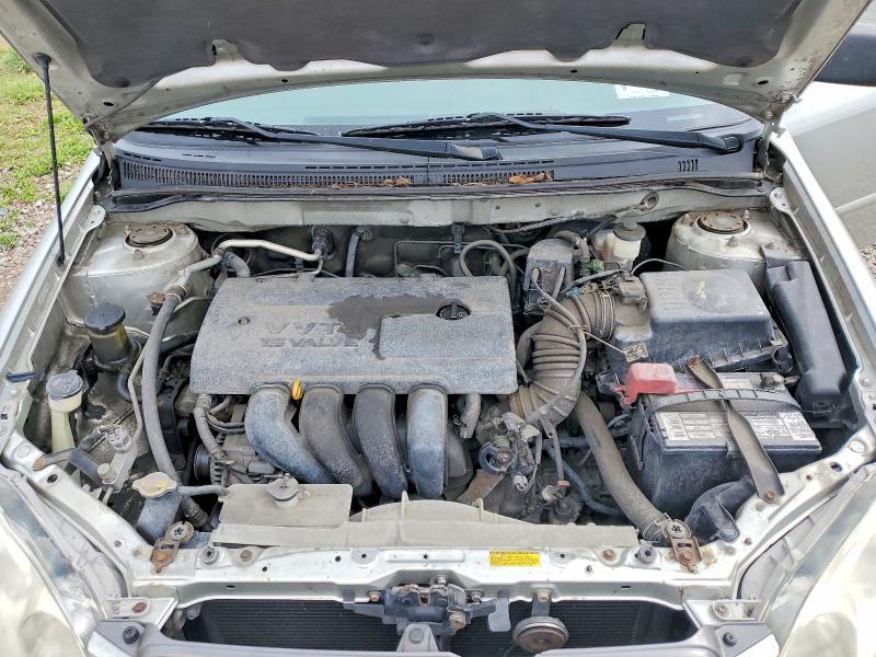 2004 Toyota Corolla le